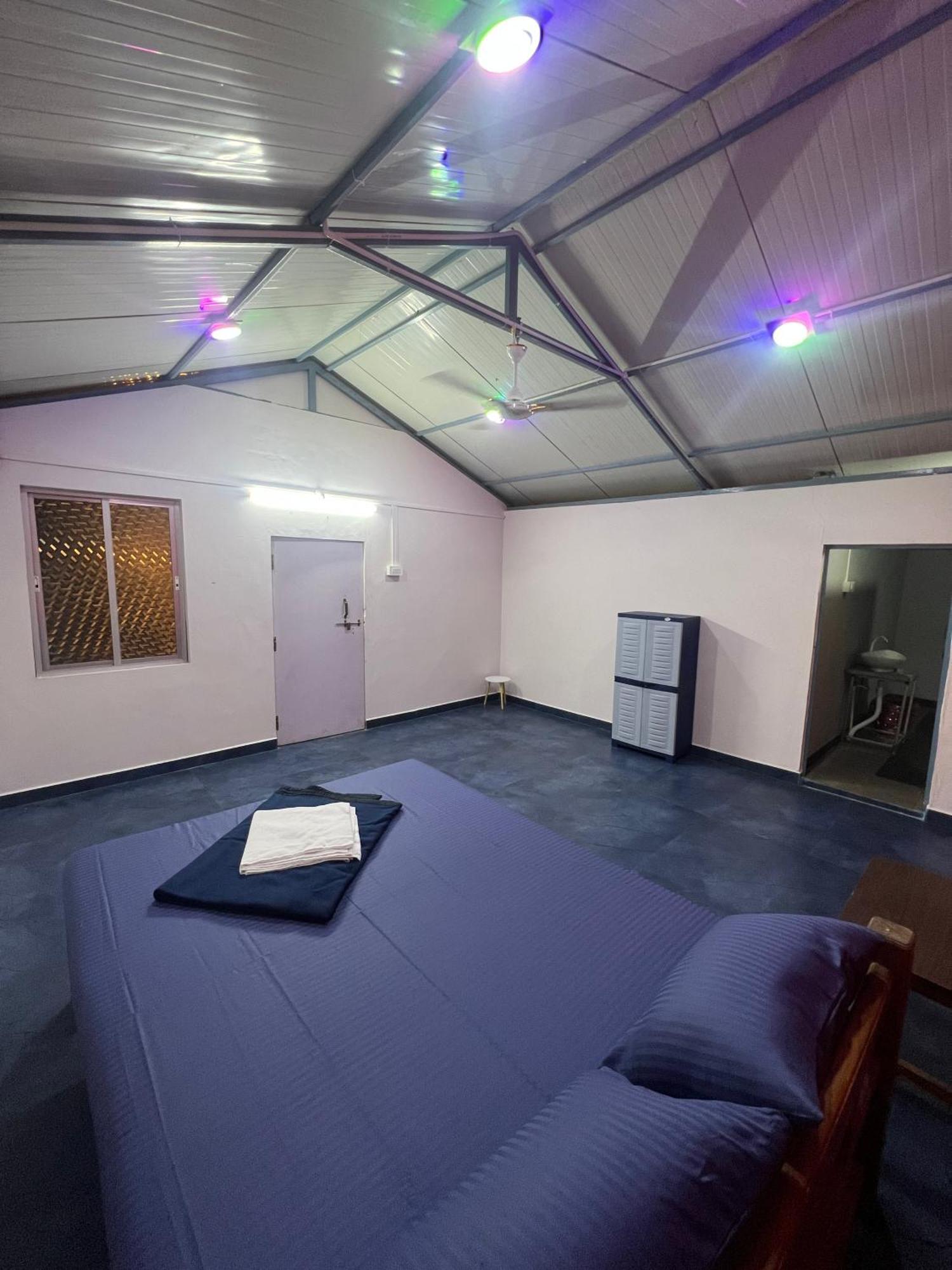 Goko Hostel Gokarna  Bagian luar foto